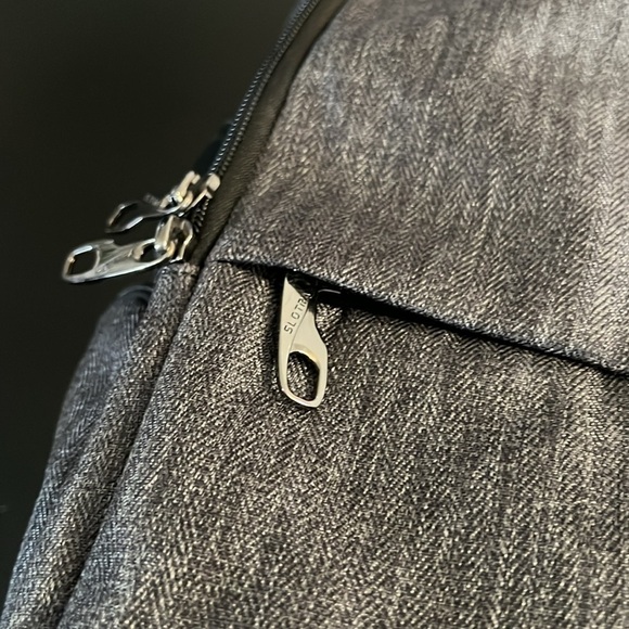 Slotra Gray Backpack - Picture 3 of 15